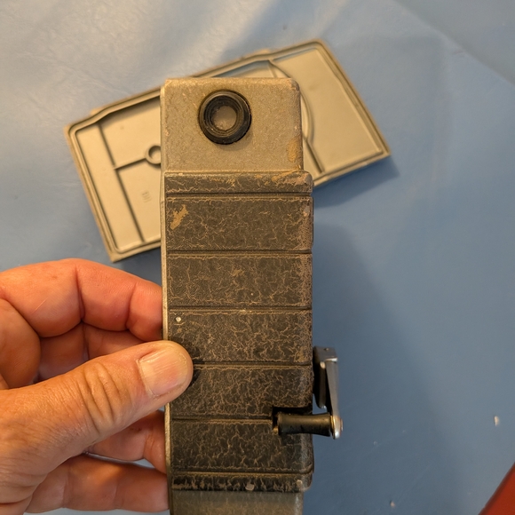 Vintage Late 50's Bell And Howell Video Camera - Picture 5 of 10